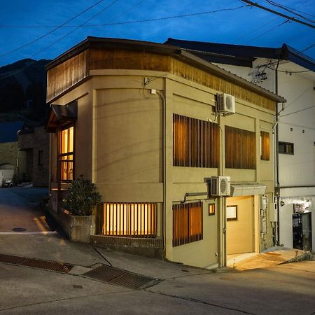 Ferienwohnung Corner House Nozawaonsen Exterior foto